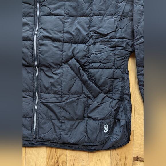 NWT Free People Pippa Packable Puffer Jacket Size Large - Picture 3 of 9